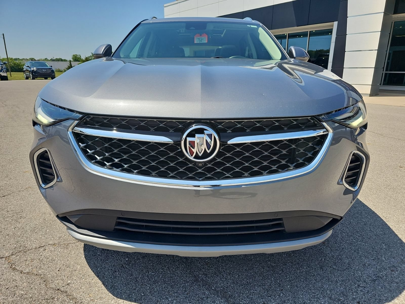 Used 2021 Buick Envision Avenir AWD/4WD image 2