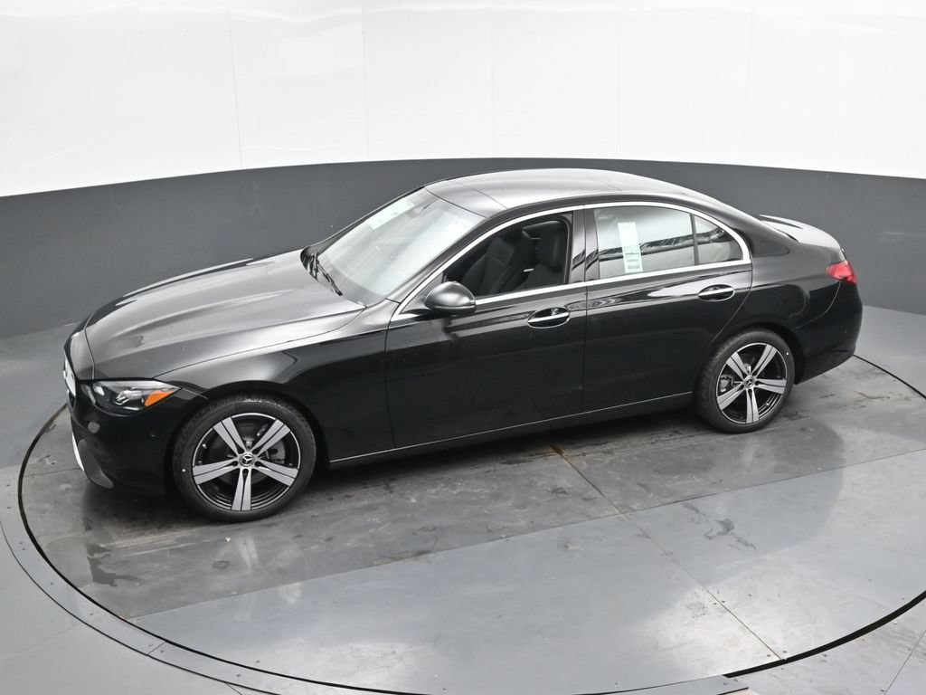 Used 2025 Mercedes-Benz C 300 4MATIC Sedan image 34