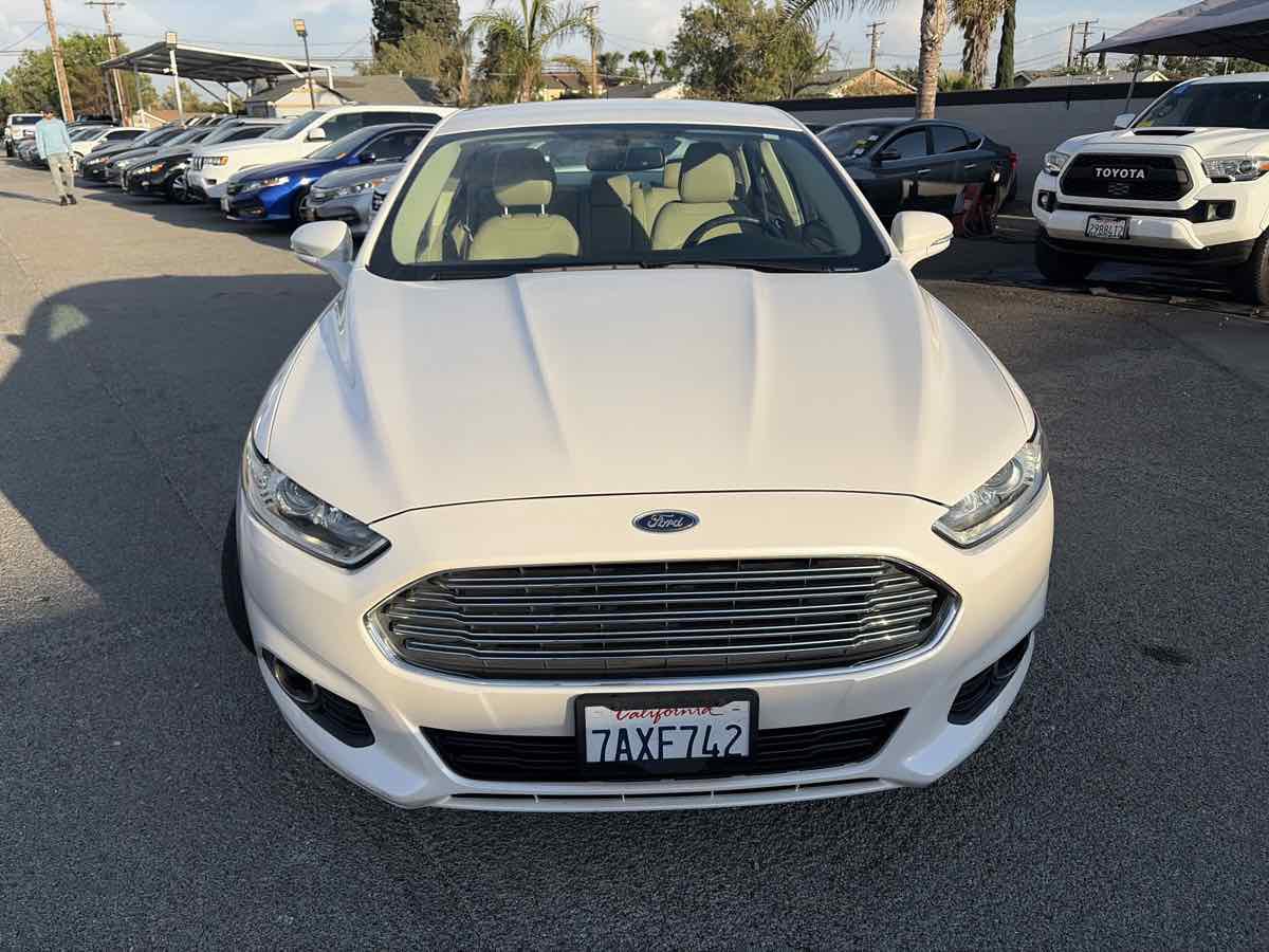 Used 2013 Ford Fusion SE FWD image 5