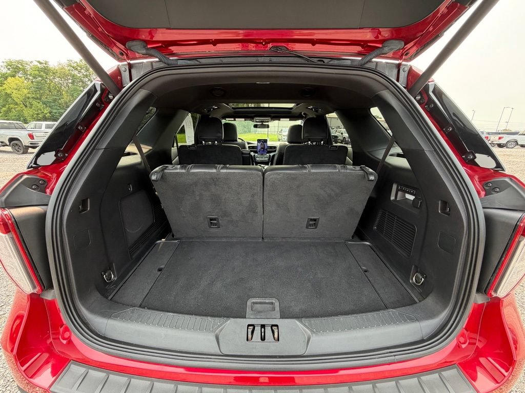 Used 2022 Ford Explorer ST w/ Equipment Group 401A AWD/4WD image 20