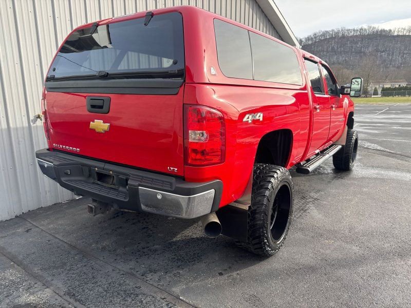 Used 2008 Chevrolet Silverado 2500 LTZ w/ Safety Package image 6