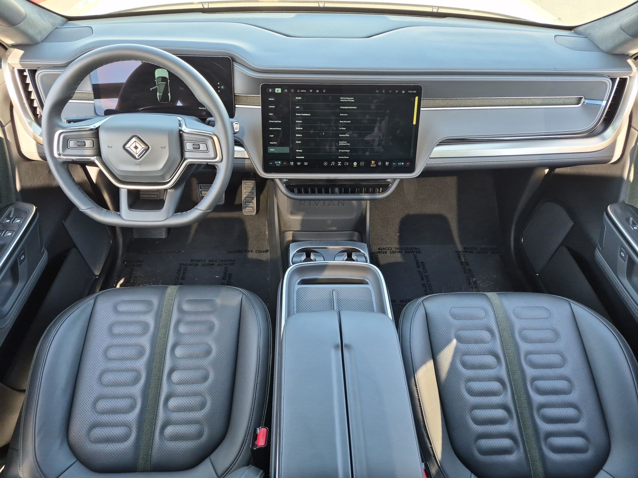 Used 2025 Rivian R1S Adventure Dual AWD/4WD image 28