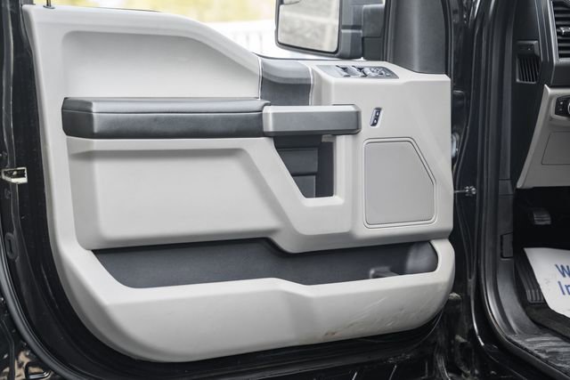 Used 2017 Ford F150 XLT image 44