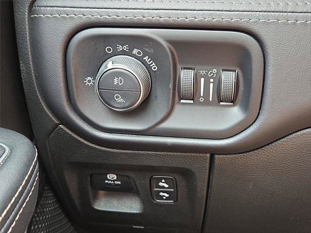 Used 2023 RAM 1500 Limited w/ Body Color Bumper Group AWD/4WD image 21