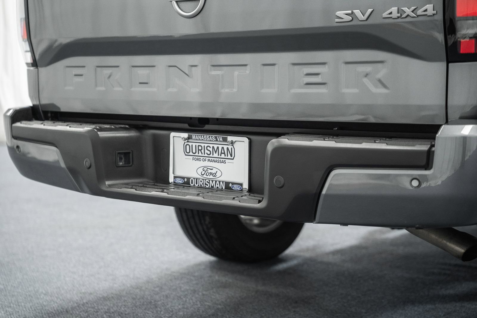 Used 2023 Nissan Frontier SV w/ SV Premium Package image 10