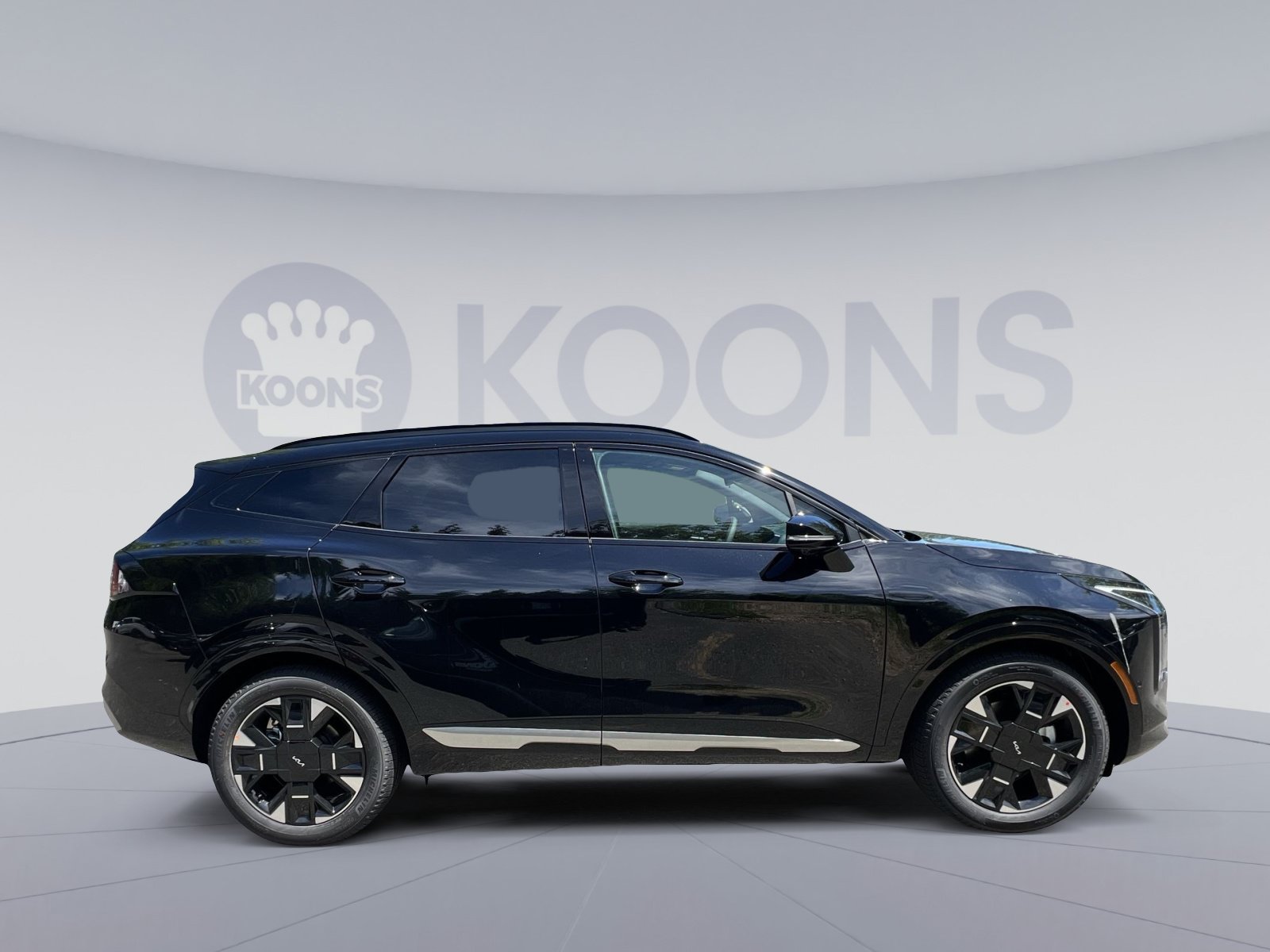 New 2026 Kia Sportage SX FWD image 8