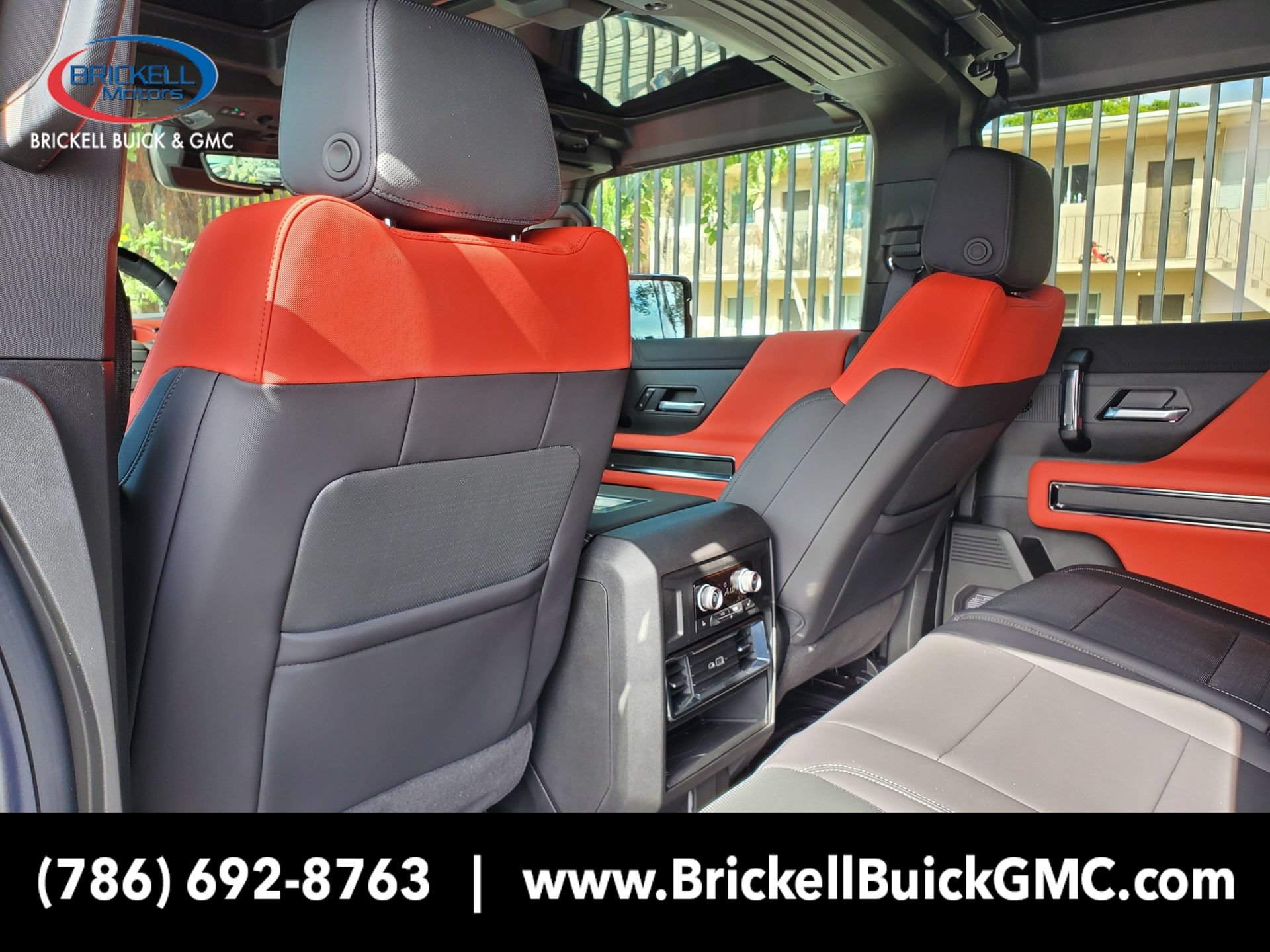 New 2026 GMC Hummer EV 3X w/ Carbon Fiber Edition Package AWD/4WD image 10