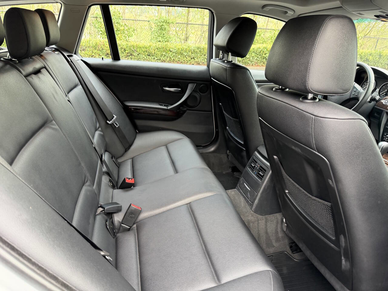Used 2007 BMW 328xi Wagon AWD/4WD image 28