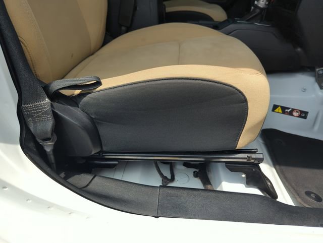 Used 2018 Jeep Wrangler Unlimited Sport S AWD/4WD image 35