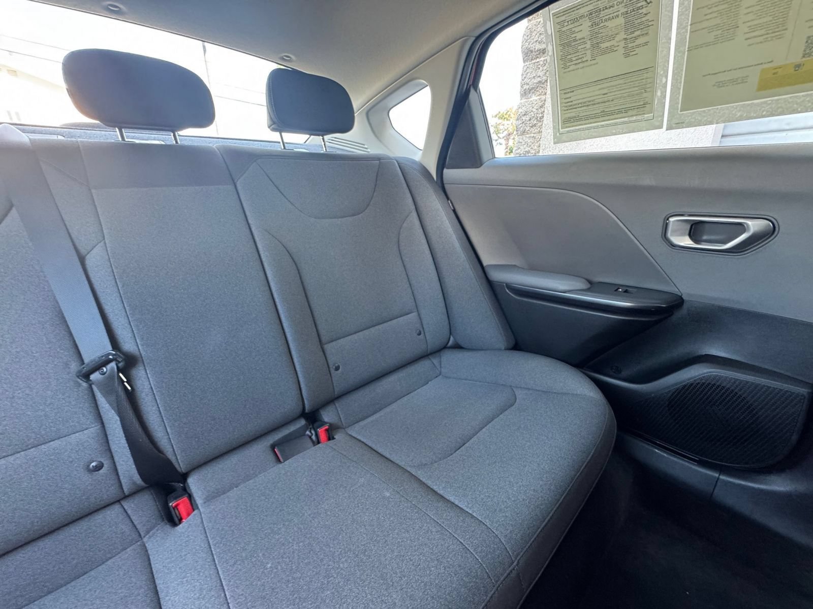 Used 2025 Kia K4 FWD image 37