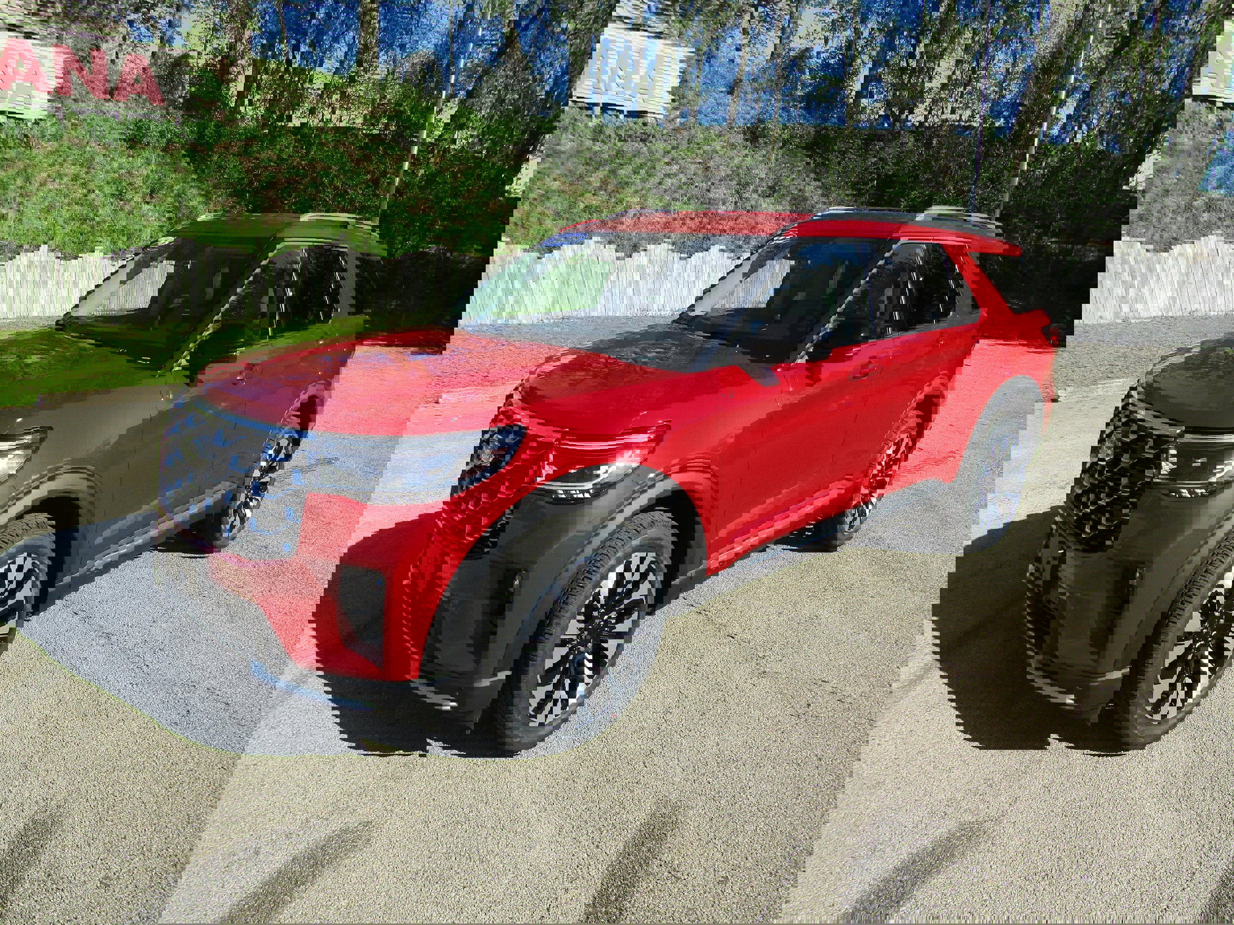 New 2026 Ford Explorer Platinum image 8