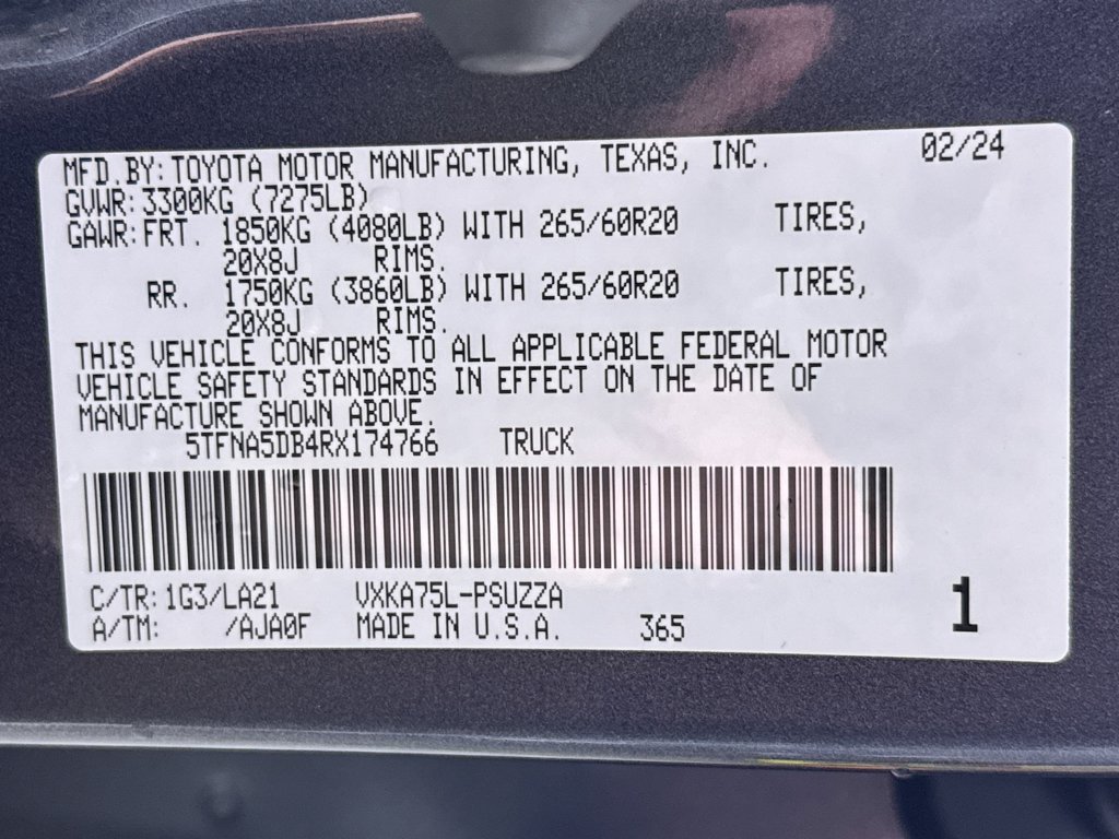 Used 2024 Toyota Tundra Platinum AWD/4WD image 33