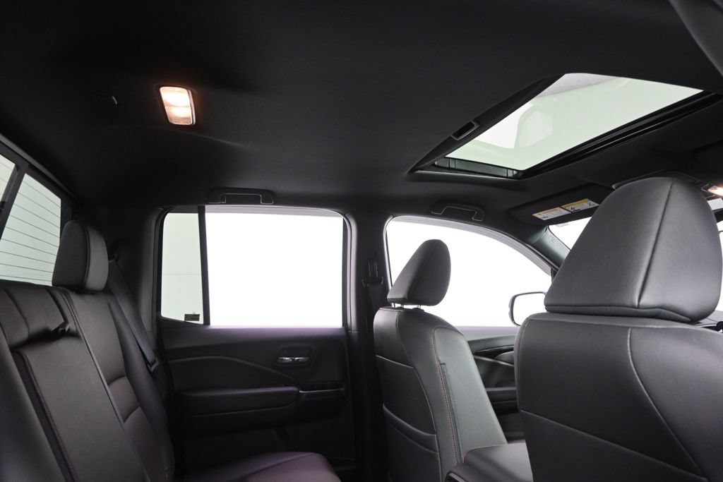 Used 2026 Honda Ridgeline Black Edition image 17