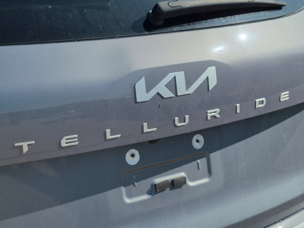 Used 2025 Kia Telluride S AWD/4WD image 10
