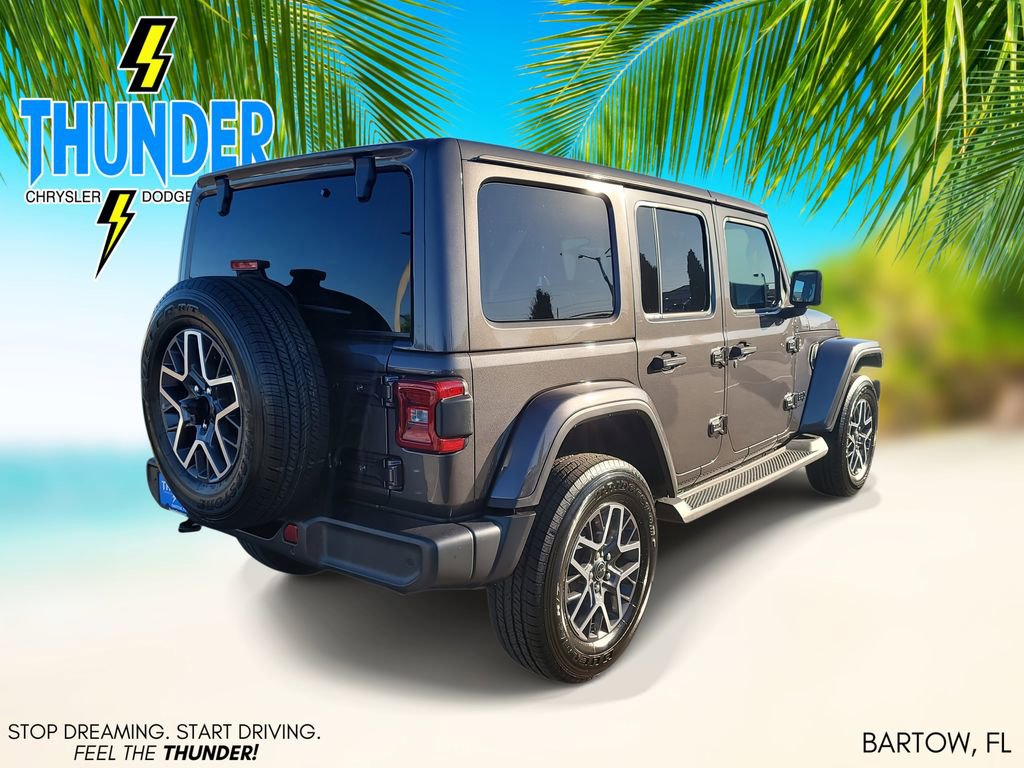 New 2026 Jeep Wrangler Unlimited Sahara AWD/4WD image 4
