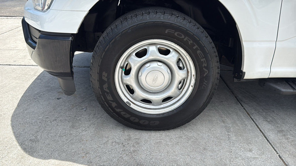 Used 2022 Ford F150 XL w/ Trailer Tow Package RWD image 18