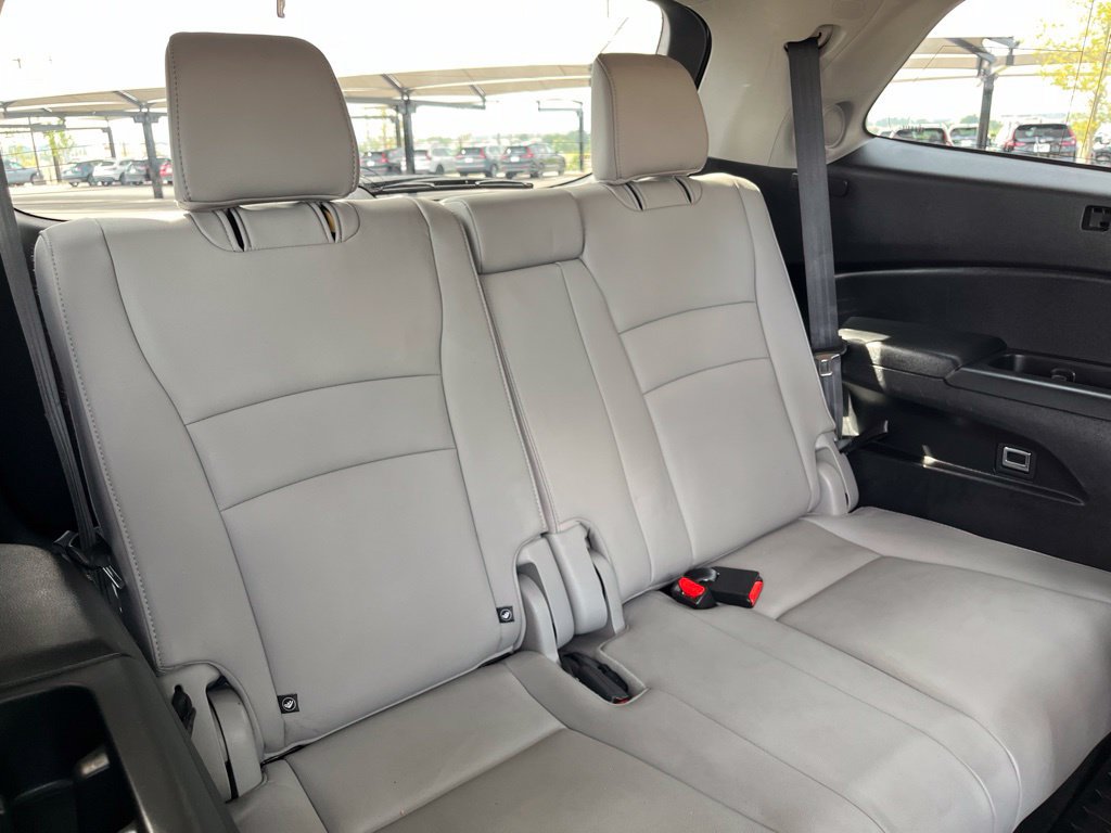 Used 2017 Honda Pilot Elite image 31