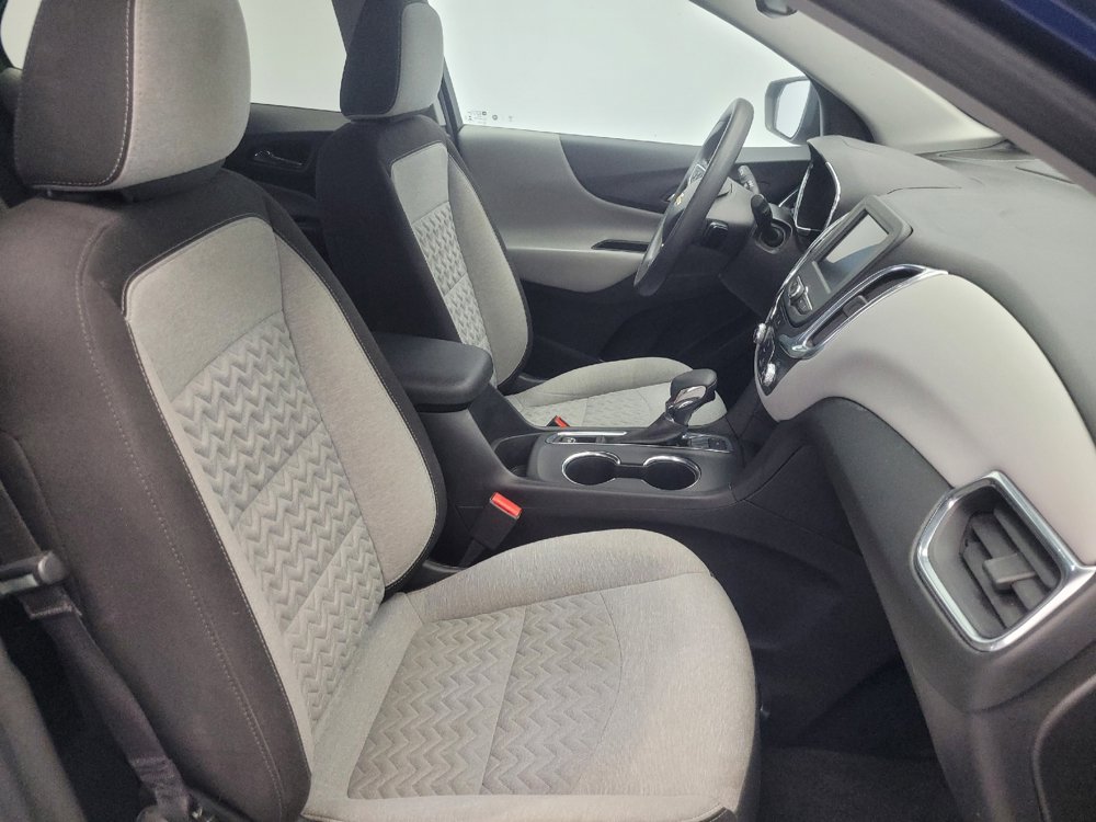 Used 2022 Chevrolet Equinox LS w/ LS Convenience Package image 21