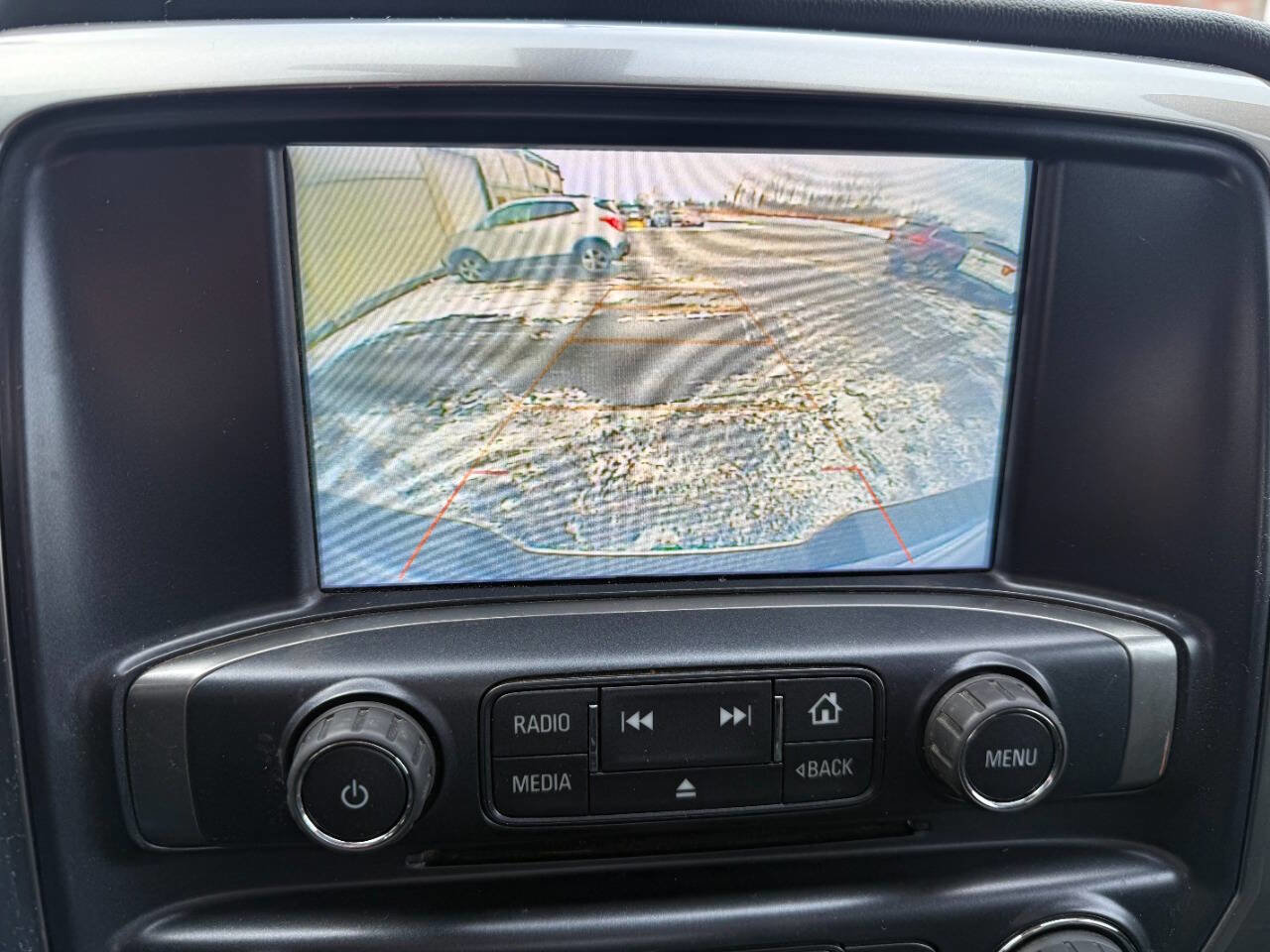 Used 2018 Chevrolet Silverado 1500 LT w/ All Star Edition image 21