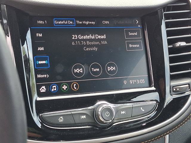 Used 2022 Chevrolet Trax LT w/ LT Convenience Package AWD/4WD image 18