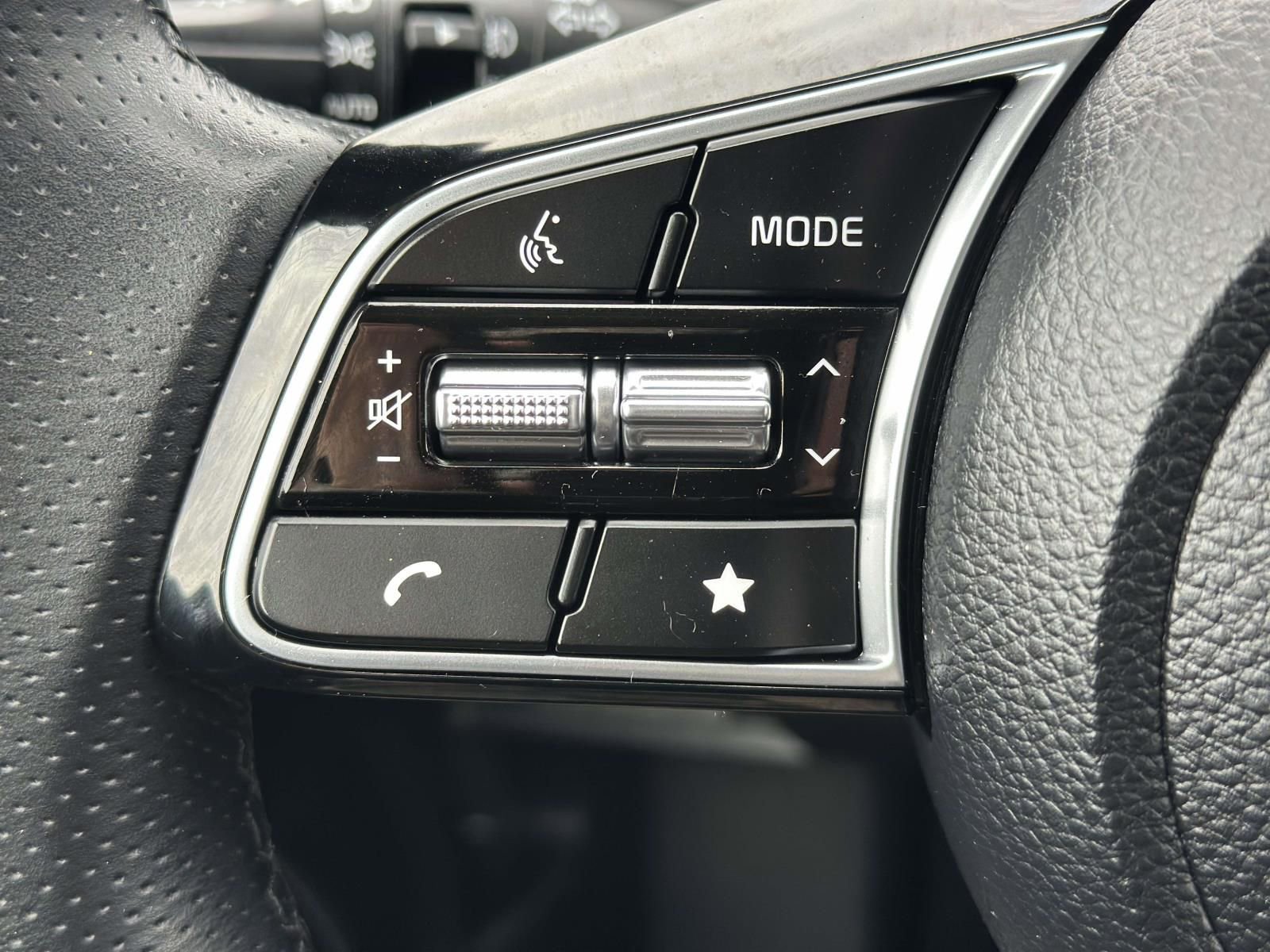 Used 2024 Kia Seltos SX image 14