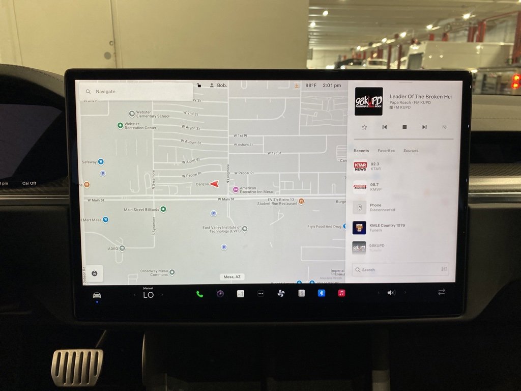 Used 2021 Tesla Model S Plaid image 15