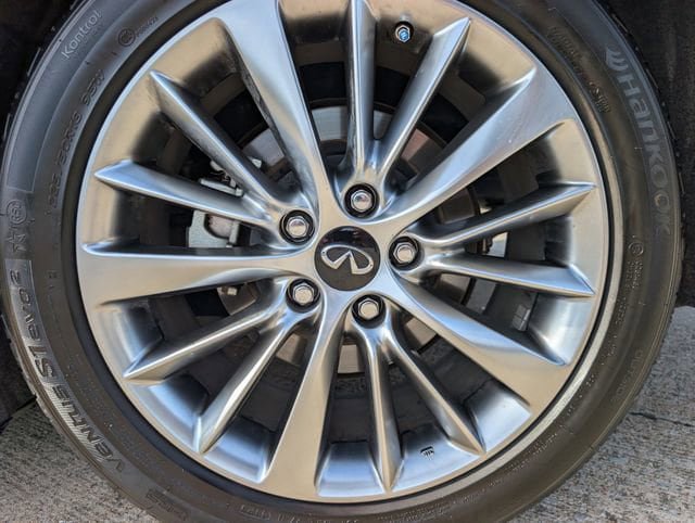 Used 2022 INFINITI Q50 Luxe w/ Cargo Package RWD image 7