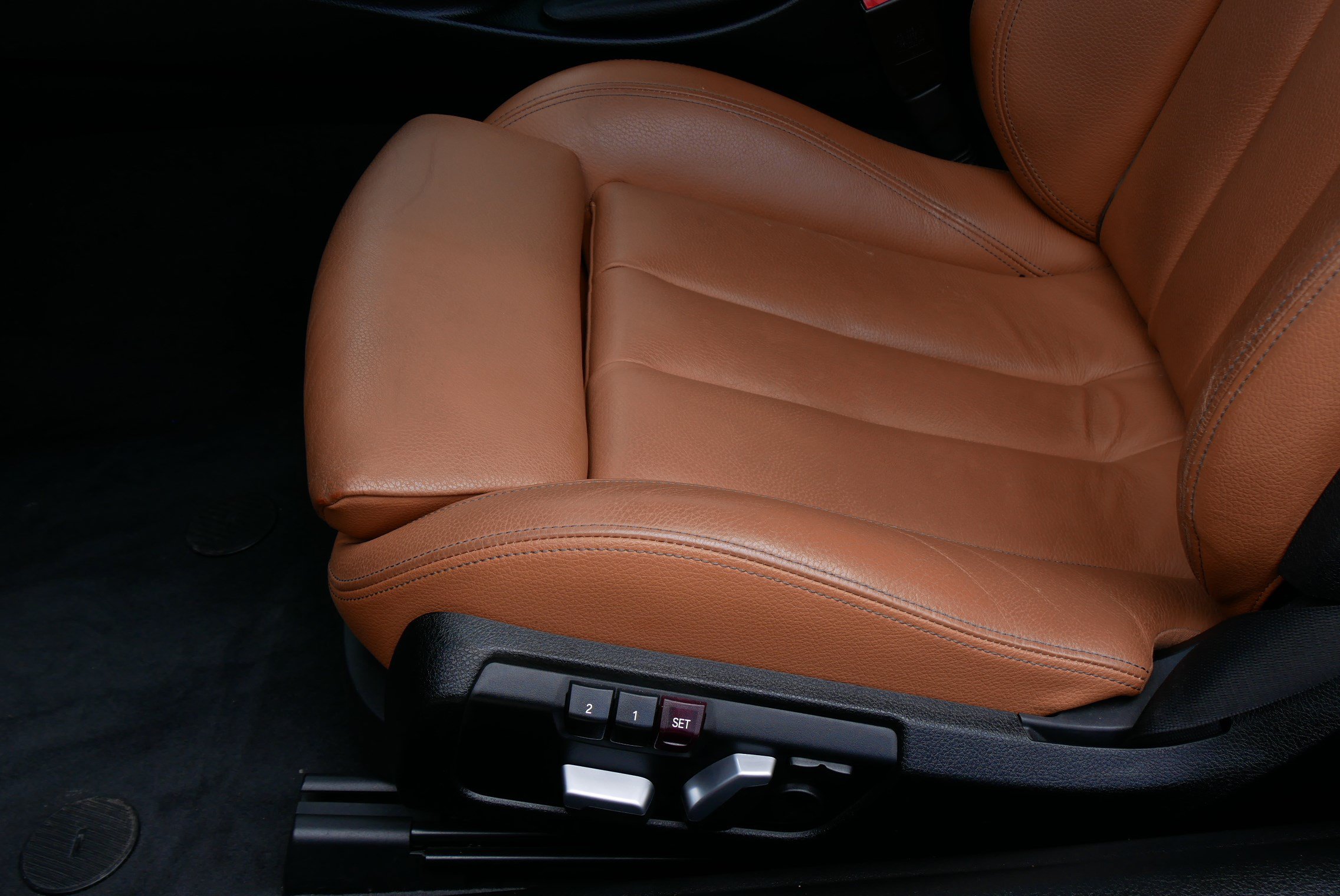Used 2018 BMW 440i Convertible w/ M Sport Package RWD image 28
