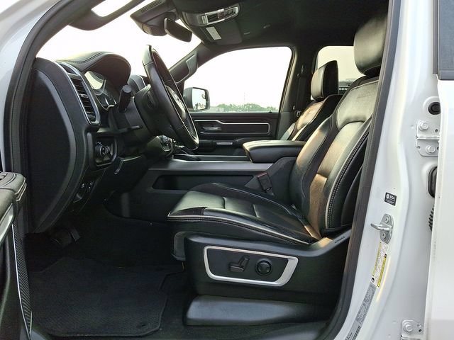 Used 2022 RAM 1500 Laramie w/ Sport Appearance Package AWD/4WD image 15