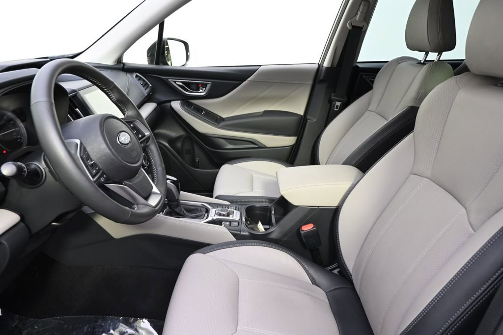 Certified 2023 Subaru Forester Limited AWD/4WD image 13
