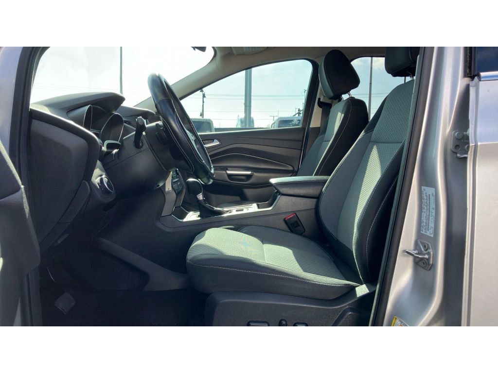 Certified 2017 Ford Escape SE w/ Equipment Group 201A image 27