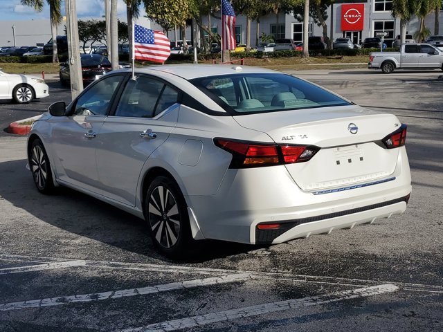 Used 2022 Nissan Altima 2.5 SV image 5