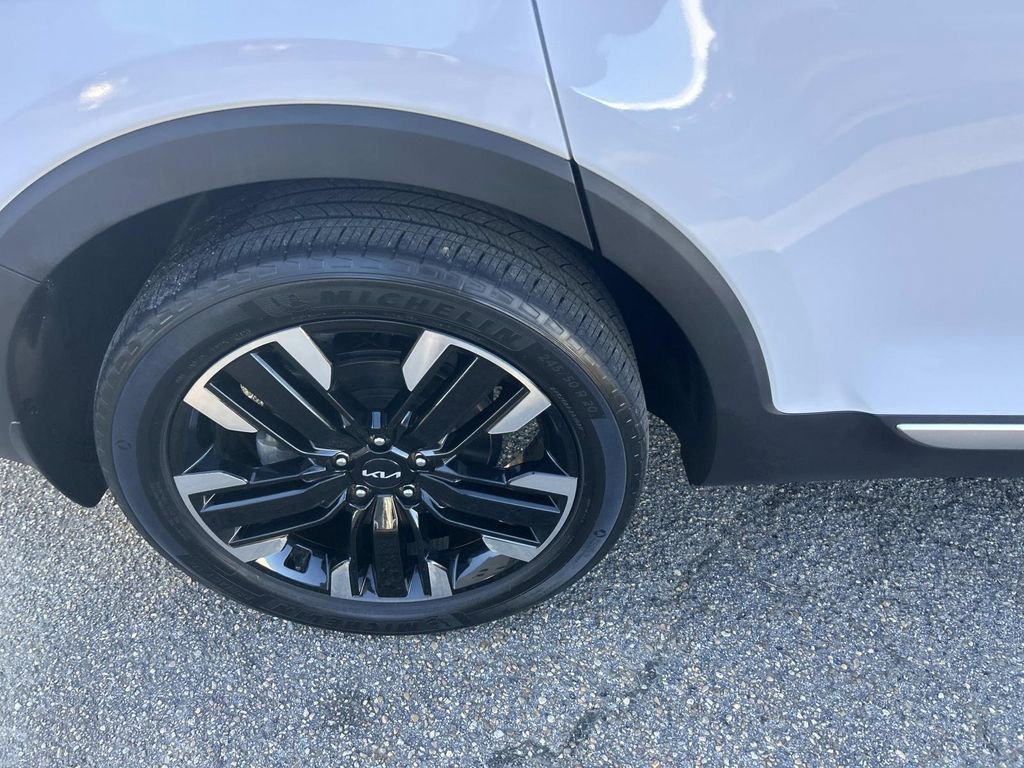 Used 2023 Kia Telluride SX Prestige image 12