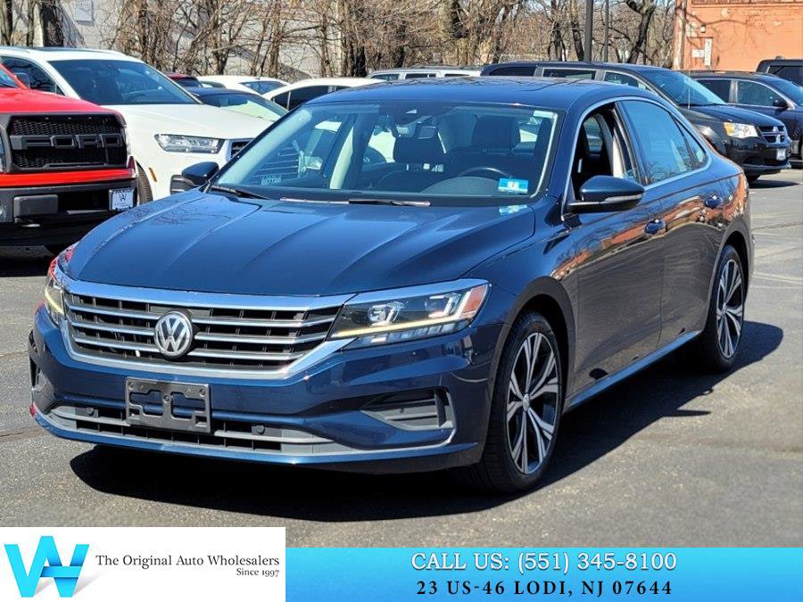 Used 2020 Volkswagen Passat 2.0T SEL image 3
