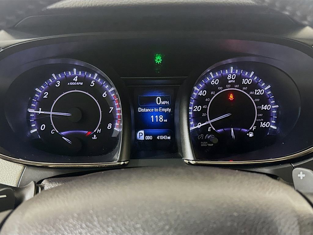 Used 2018 Toyota Avalon XLE Premium w/ Carpet Mat Package image 13