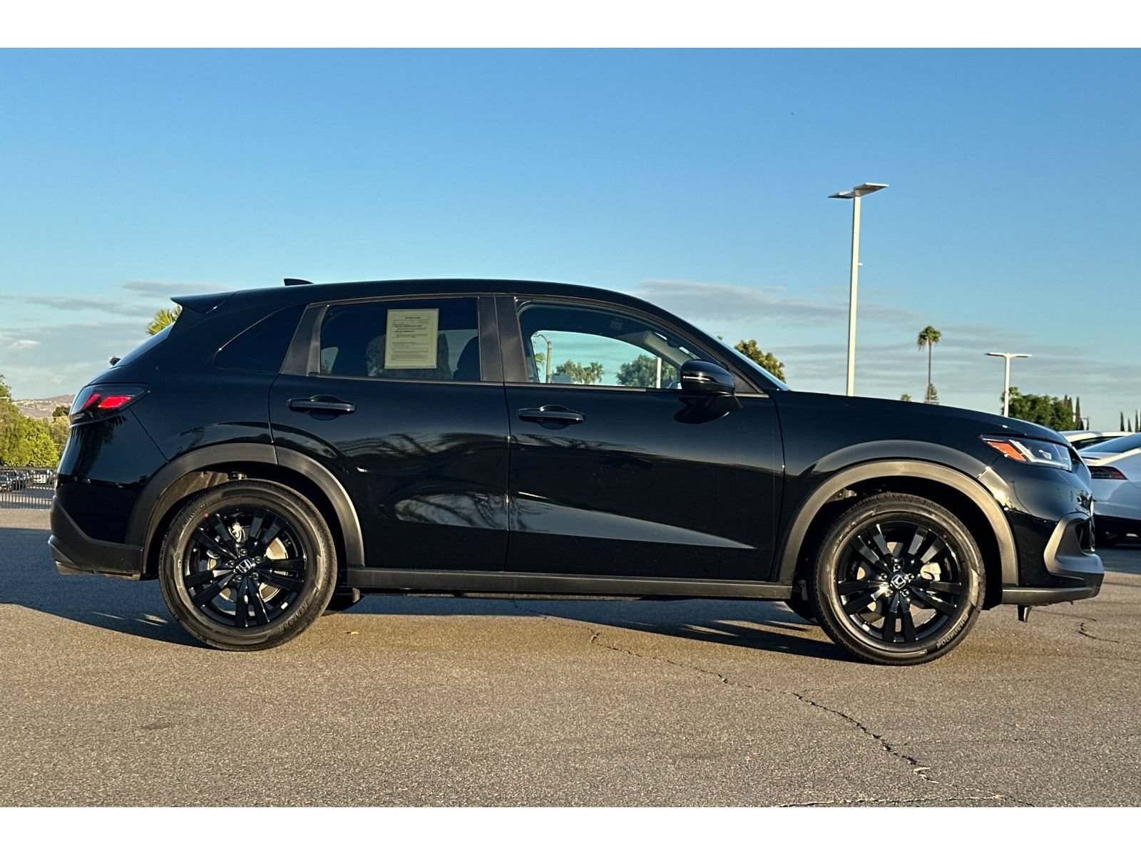 Used 2027 Honda HR-V Sport image 7