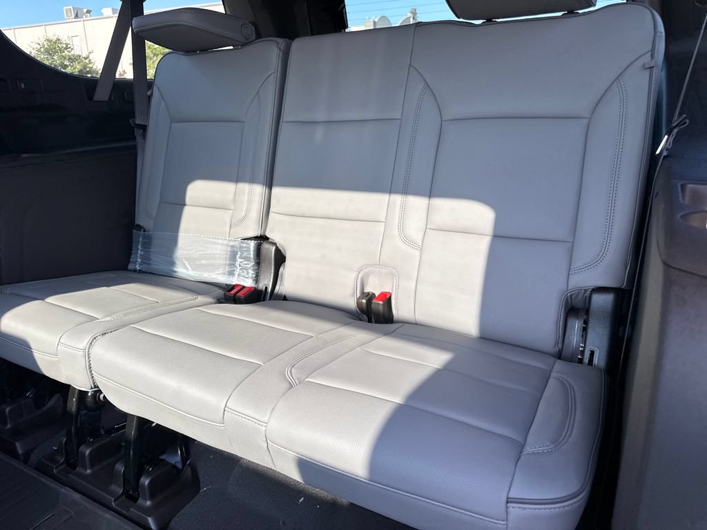 New 2026 GMC Yukon XL Elevation AWD/4WD image 11