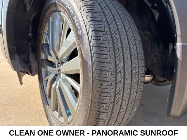 Used 2025 Nissan Pathfinder SL w/ SL Premium Package image 22