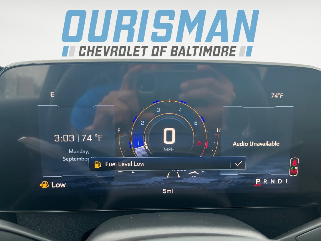 New 2027 Chevrolet Traverse LT w/ Sun and Wheel Package FWD image 19