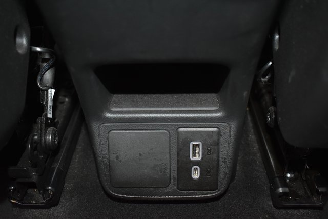 Used 2023 Buick Encore GX Select image 33