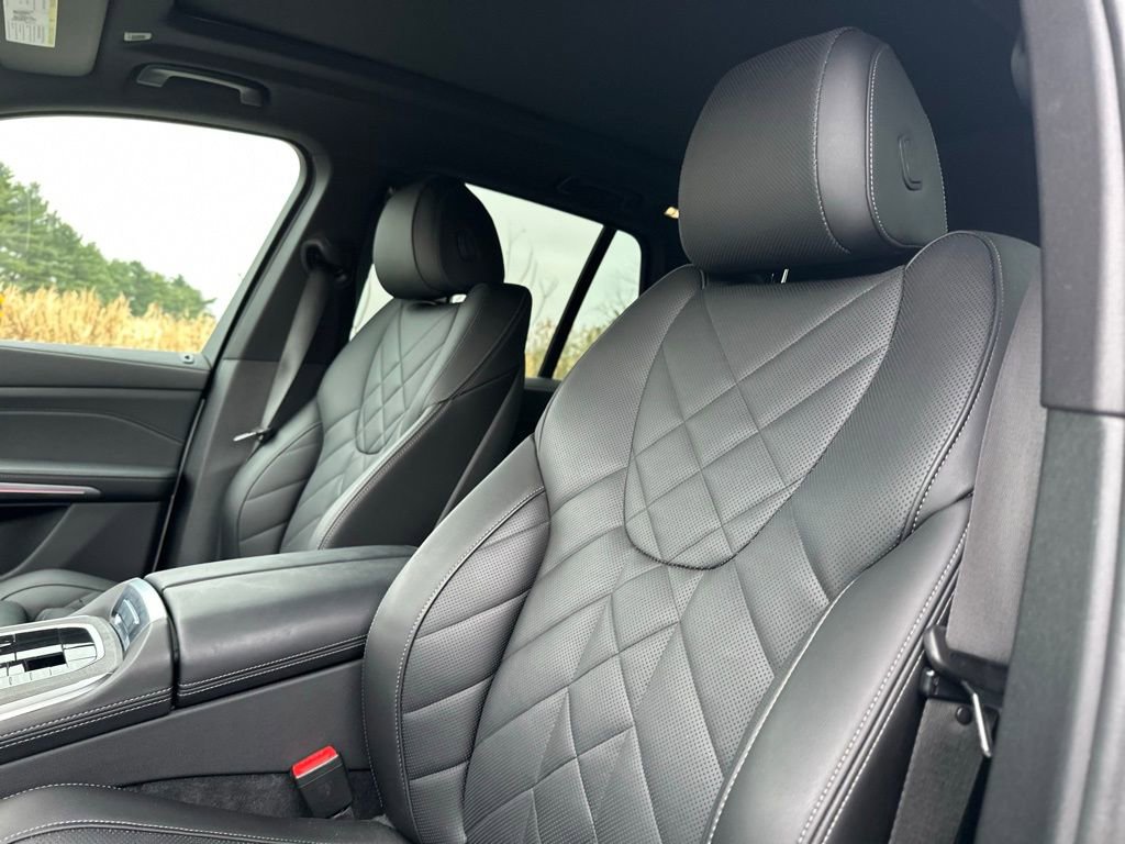 Certified 2024 BMW X5 xDrive40i w/ Premium Package image 18
