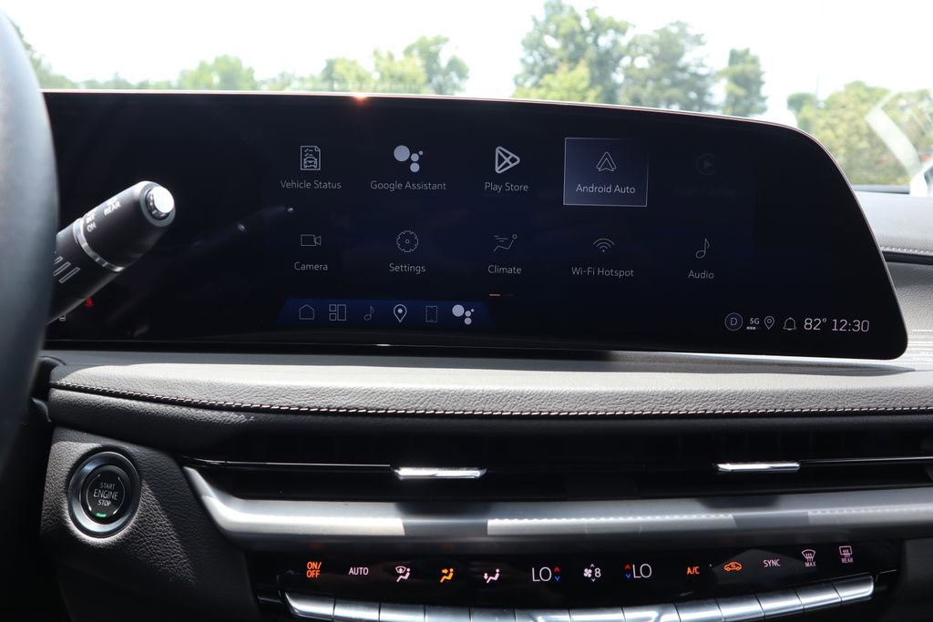 Used 2025 Cadillac XT4 Premium Luxury FWD image 33