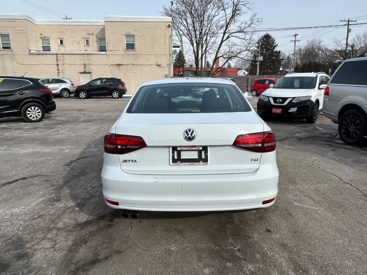 Used 2017 Volkswagen Jetta S image 10