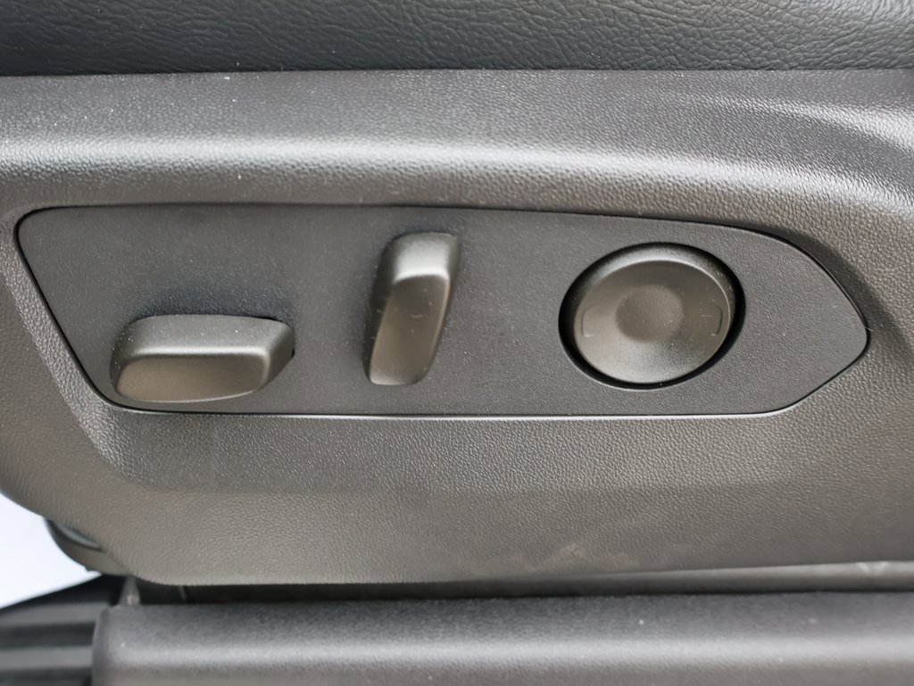 New 2026 Chevrolet Silverado 1500 RST image 16