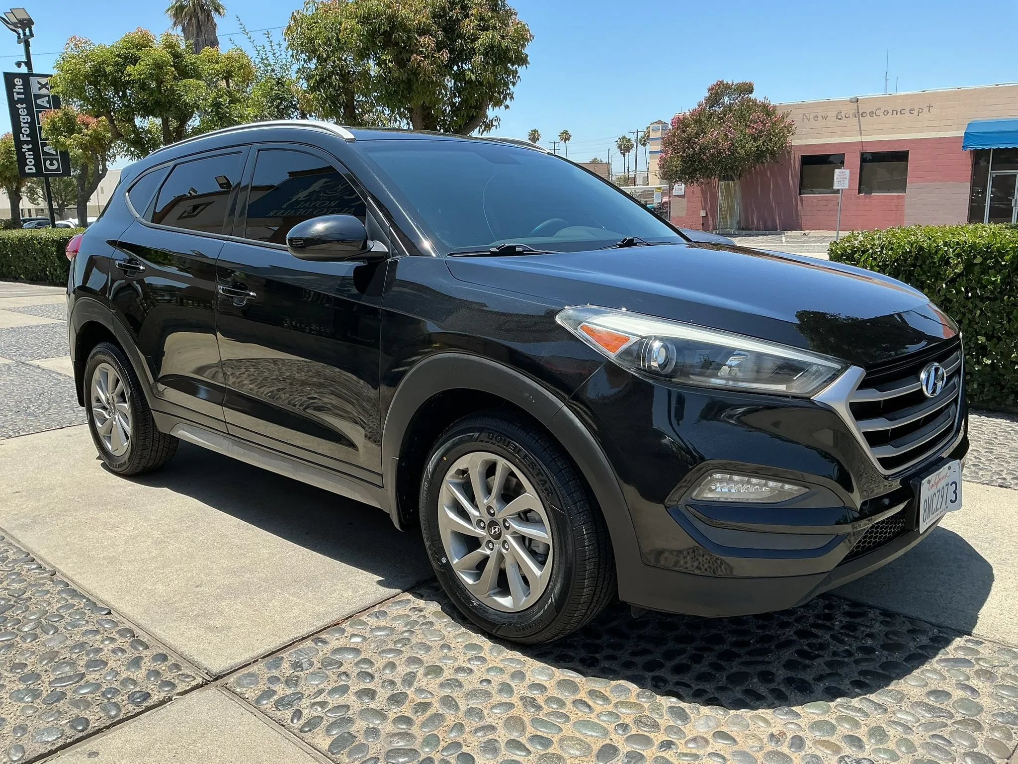 Used 2017 Hyundai Tucson SE w/ SE Popular Package 02 FWD image 3