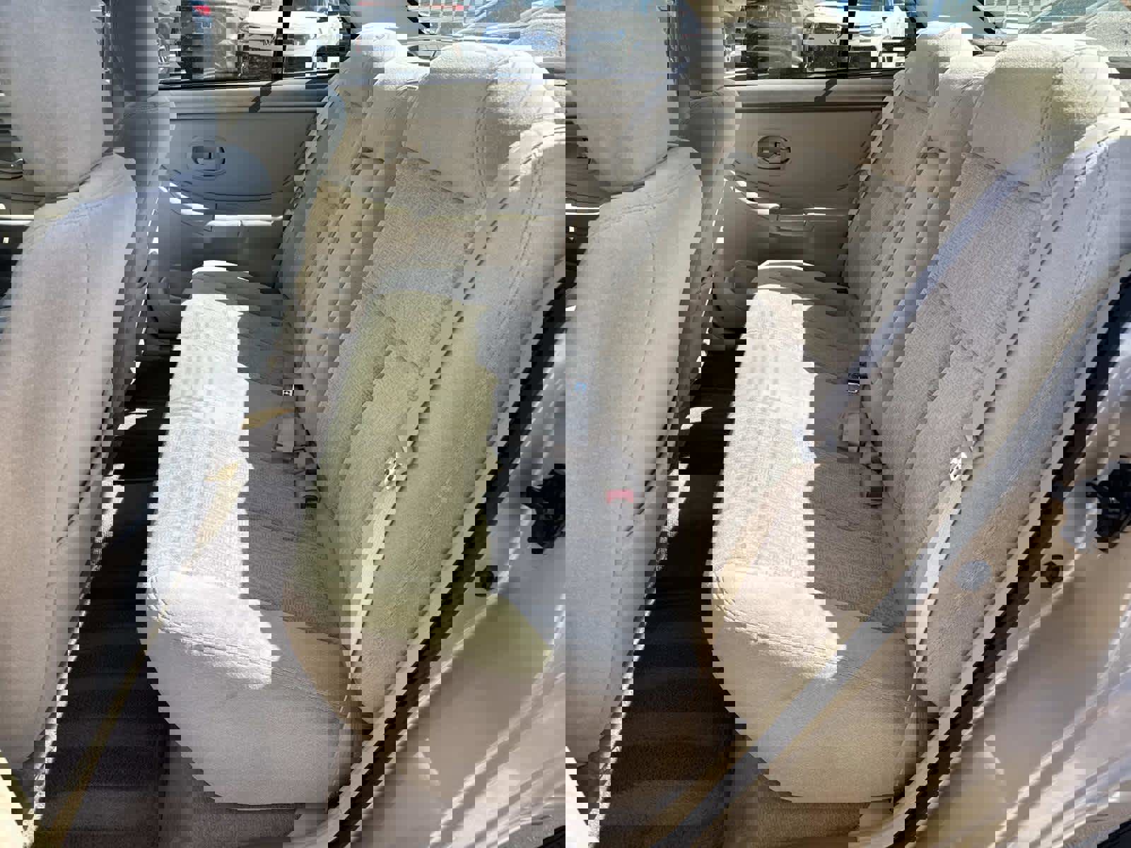 Used 2001 Oldsmobile Intrigue GX w/ Driver Control Pkg image 12