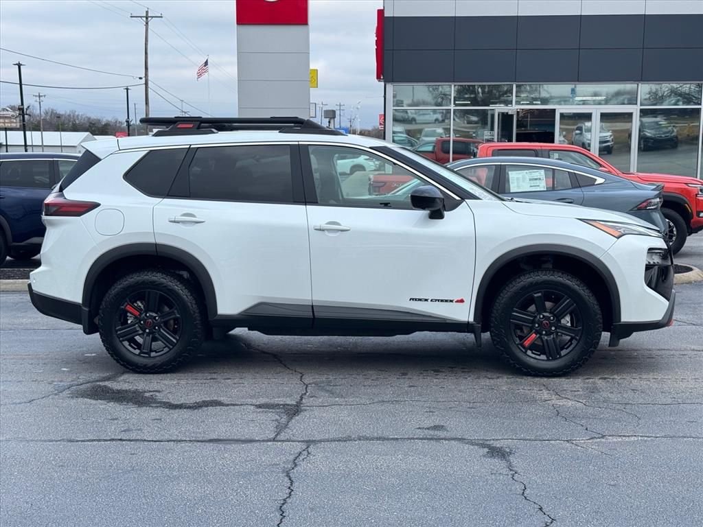 Certified 2025 Nissan Rogue SV image 2