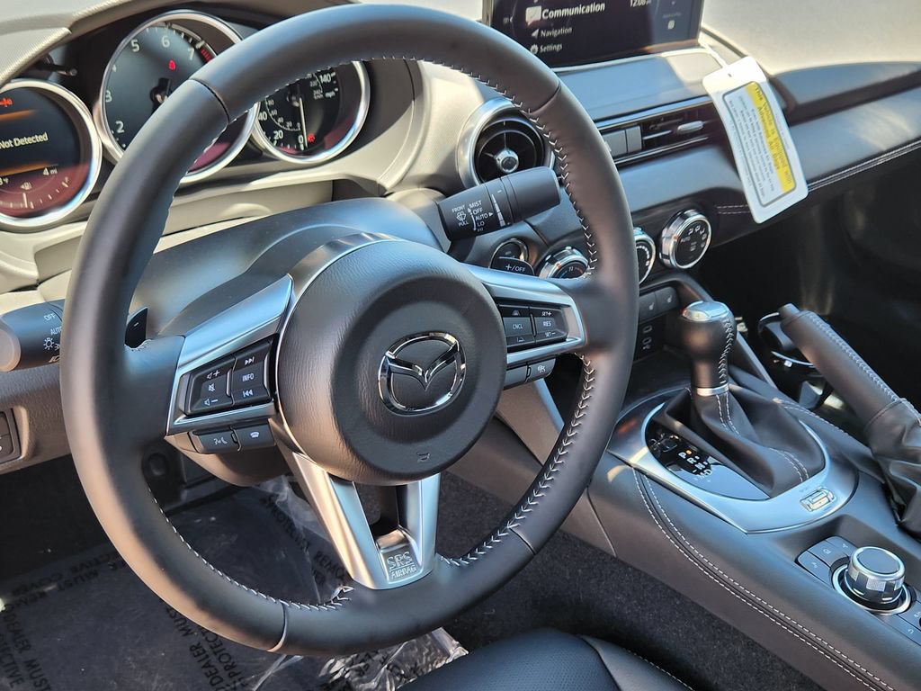 New 2026 MAZDA MX-5 Miata RF Grand Touring w/ Weather Package RWD image 3