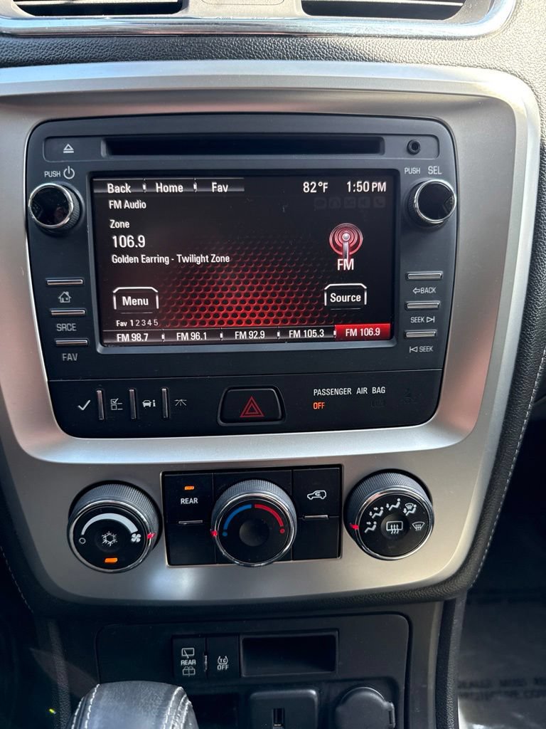 Used 2015 GMC Acadia SLE FWD image 21