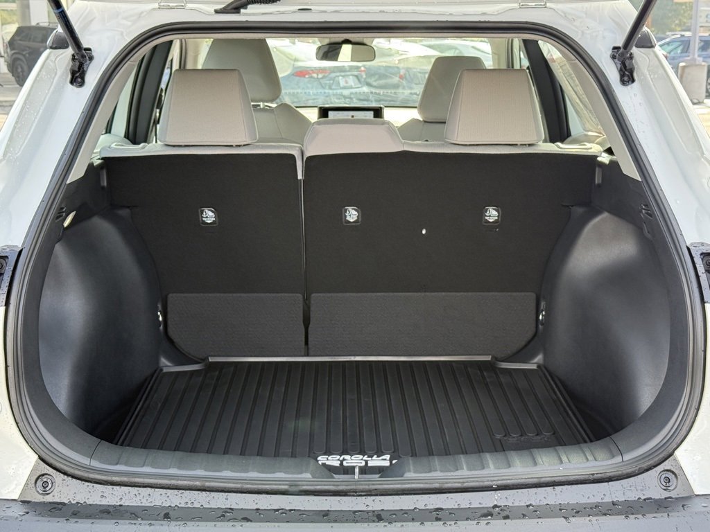 Certified 2025 Toyota Corolla Cross L image 15